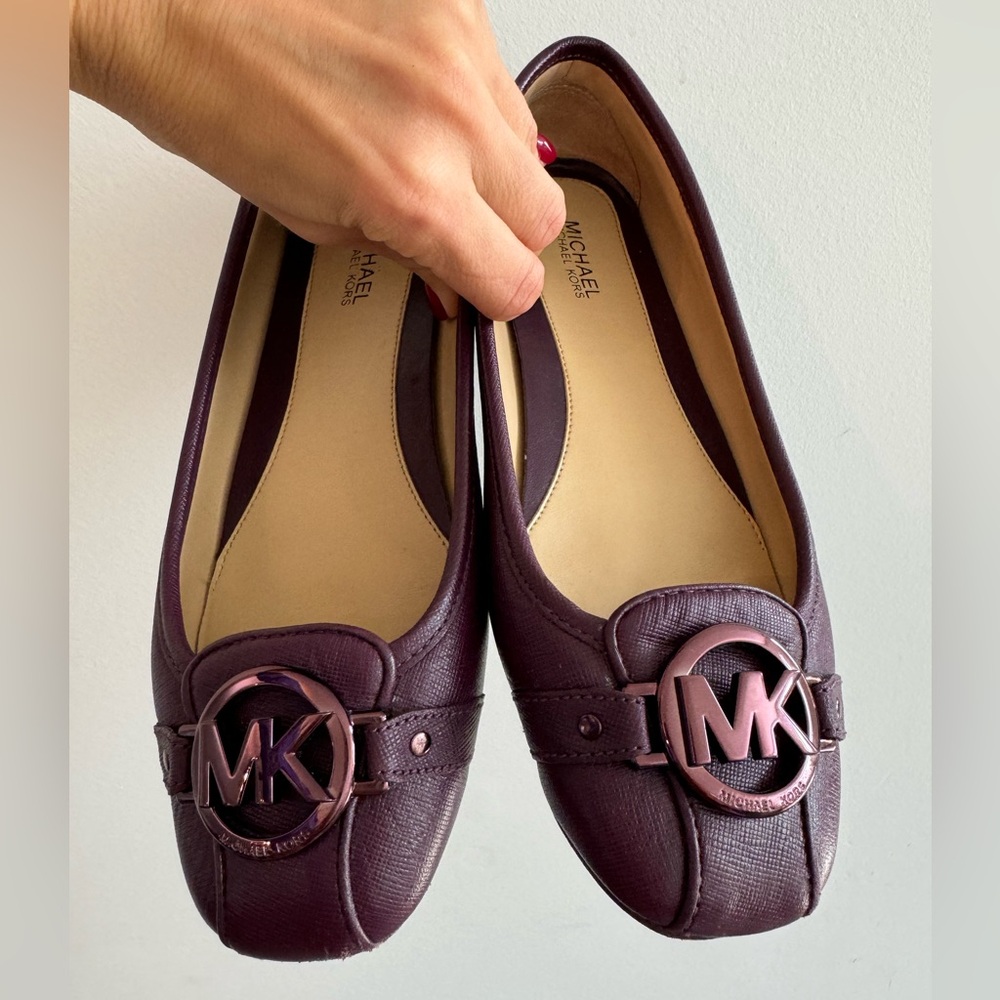 Michael Kors Flats - size 6.5